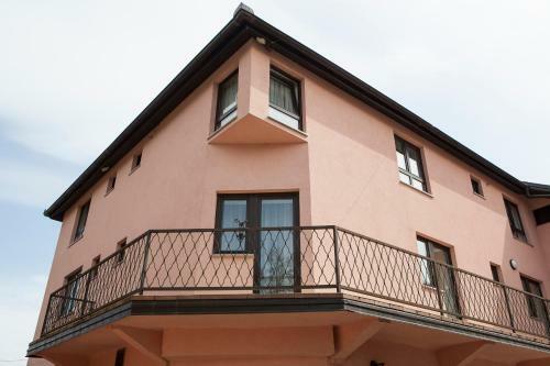 Bed & Breakfast Villa Mali Raj