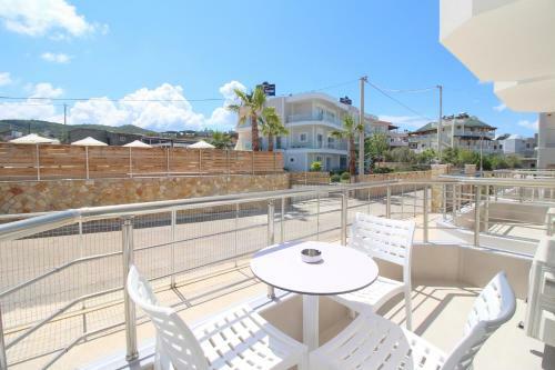 J&b Hotel