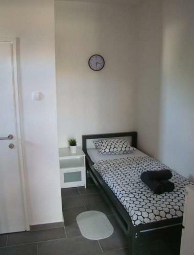 Apartmani Biba, Vir