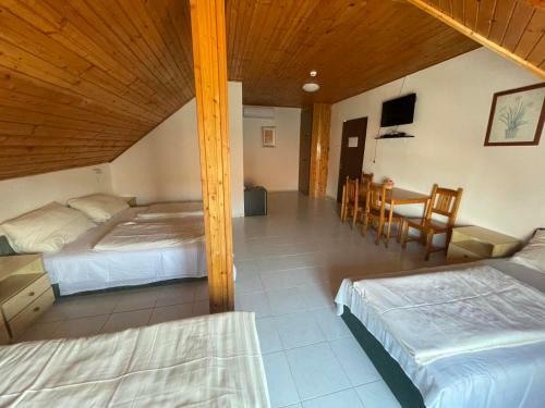 Hostal Lelle Centrum Vend�gh�z