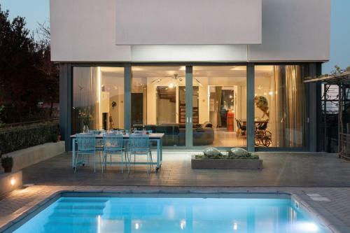 Villa Adeline By Olive Villa Rentals