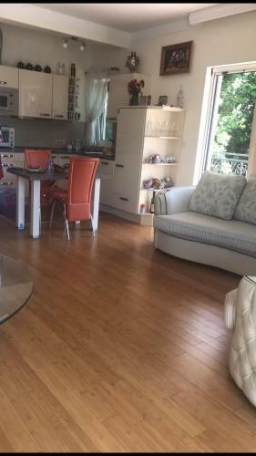 Apartamento Camelia Montenegro