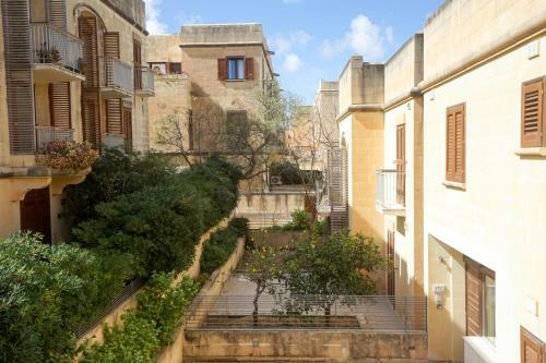 Villa Getaway Npetto Gozo Shared Pool