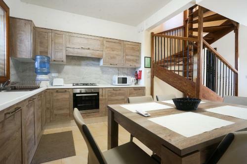 Villa Getaway Npetto Gozo Shared Pool