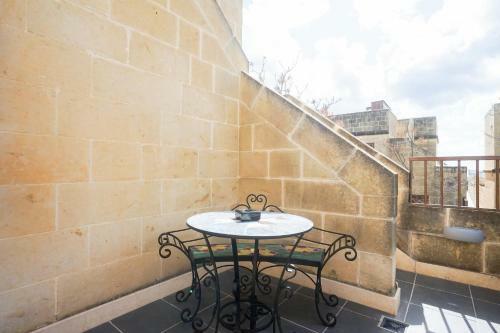 Villa Getaway Npetto Gozo Shared Pool