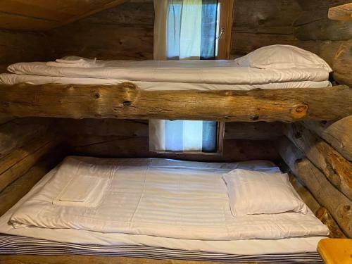 Arctic Log Cabins