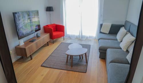 Villa Vila ?marca Remodeled House With Pool
