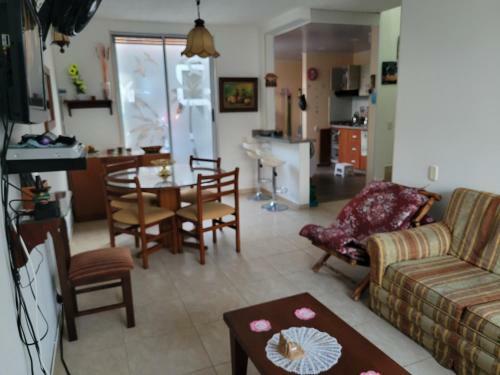 Casa Acogedora En Anapoima Parking 3 Habitaciones