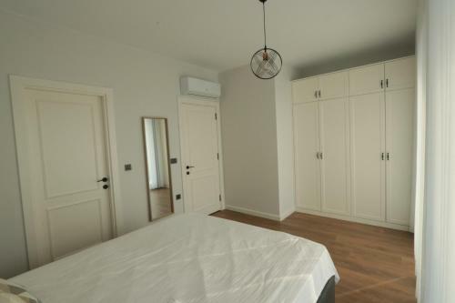 Luxurious, Modern Villa With Private Pool In Cesme