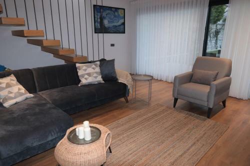 Luxurious, Modern Villa With Private Pool In Cesme