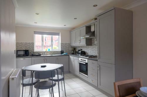 Finch House By Rentmyhouse