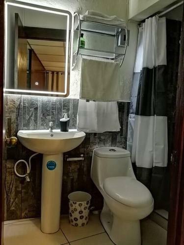 Hostal Oscar Guest House 2