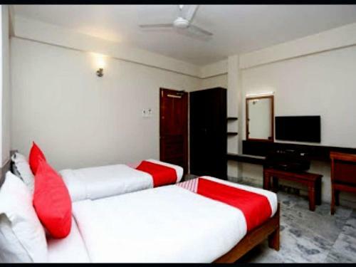 Oyo 88596 Hotel Vijay Palace