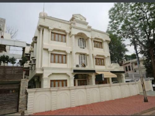 Oyo 88596 Hotel Vijay Palace