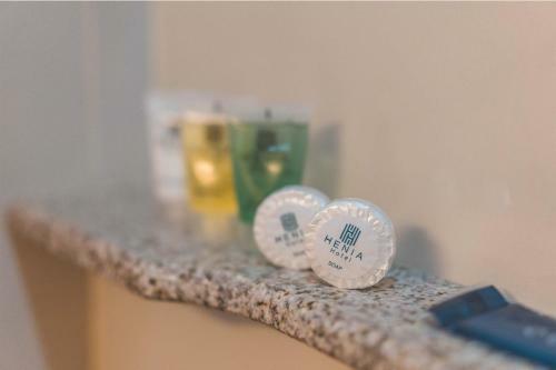 Henia Hotel