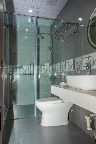 Hotel Kh�ch S?n Thanh S?n C�t B�