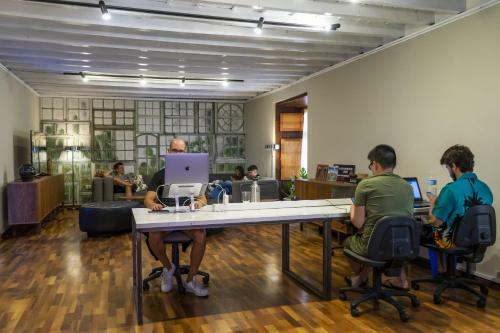 Bed & Breakfast Cactus Coliving & Coworking