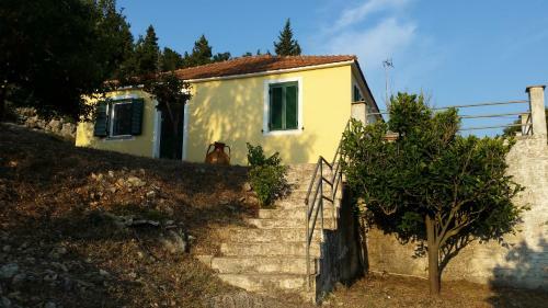 Apartamento Traditional House
