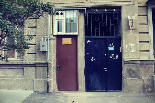 Apartment On Janashia 13