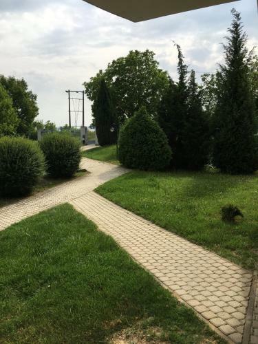 Liliom Apartman