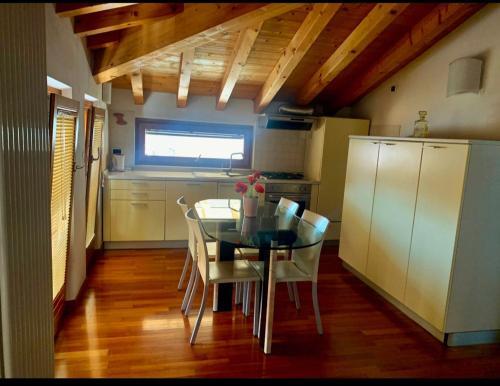 Apartamento Mansarda In Legno Nr.5