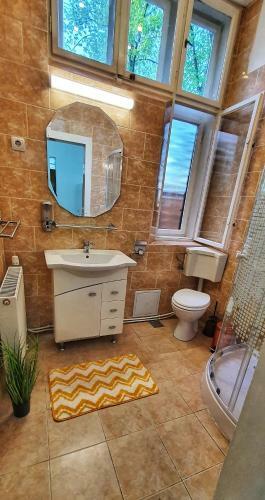 Hostal Citadel Rooms