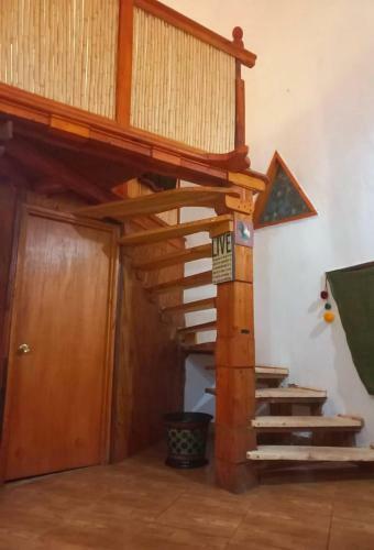 Hermoso Domo Ecoconstruido