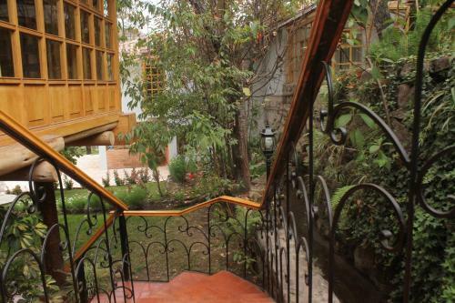 Hotel Iorana