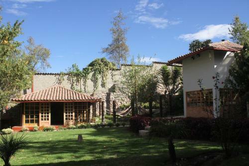 Hotel Iorana