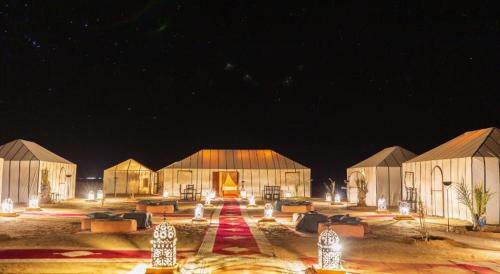Shooting Stars Luxury Desert Camp