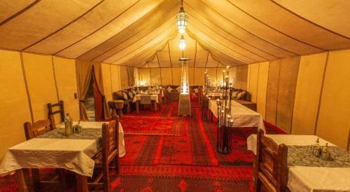 Shooting Stars Luxury Desert Camp