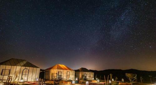 Shooting Stars Luxury Desert Camp