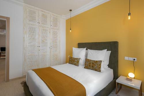 Luxury Two Bedrooms Apartment - Best Location