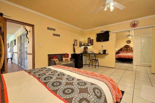 Hostal African Elephant Guesthouse
