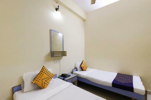 Hotel Spot On 68002 Kasthabhanjan Guest House