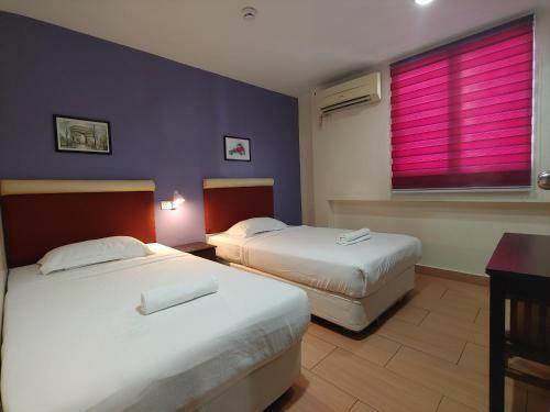 Posada Moonstar Inn