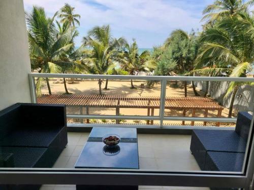 Beachfront Apartment With Pool Near Colombo