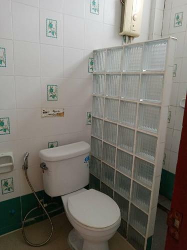 Apartamento Sathorn Waterside Chaiyaphum Residence (at Home)