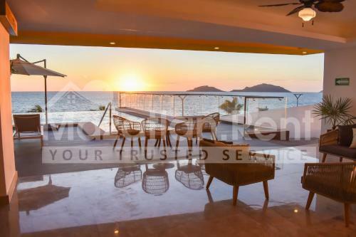 Sunset View Frente Al Mar!!