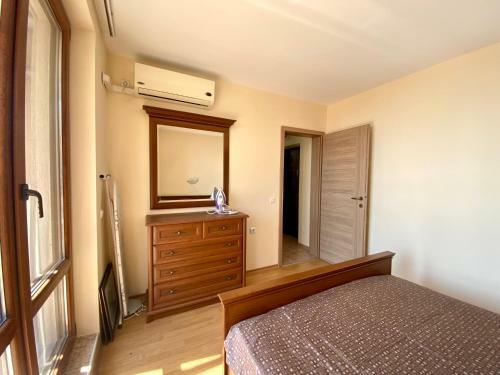 Bratanov Sea Fort Club Apartment