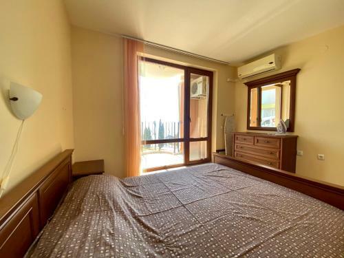 Bratanov Sea Fort Club Apartment
