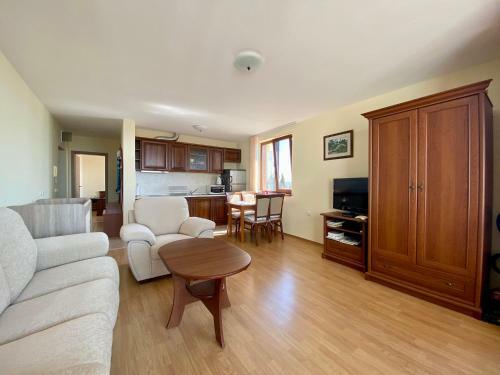 Bratanov Sea Fort Club Apartment