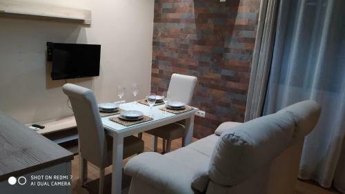 Apartamento Apto Reformado