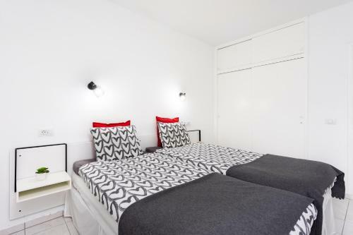 Home2book Stunning & Comfy Apartment Bajamar
