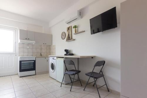 M 'n' M Studio Apartment 2