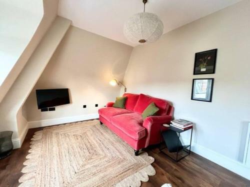 Redland Suites - Apartment 8