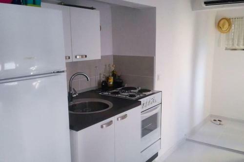 Holiday House Eres