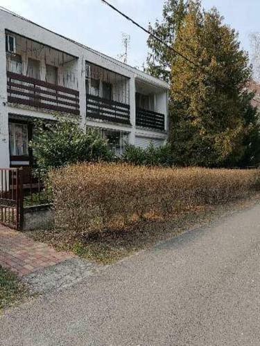 Rose Apartman