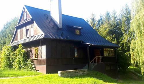 Chata W Lesie - Wooden House In The Forest