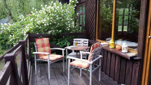 Chata W Lesie - Wooden House In The Forest